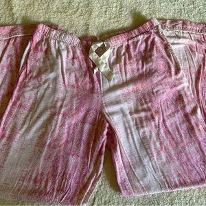 VS Pink Alligator Print Flannel PJ Pant